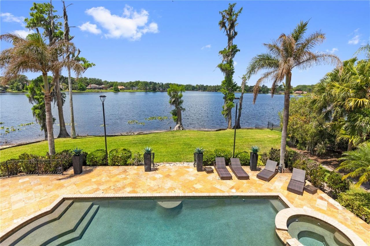 216 Lake Brant Drive, Lutz, FL 33548 Photo