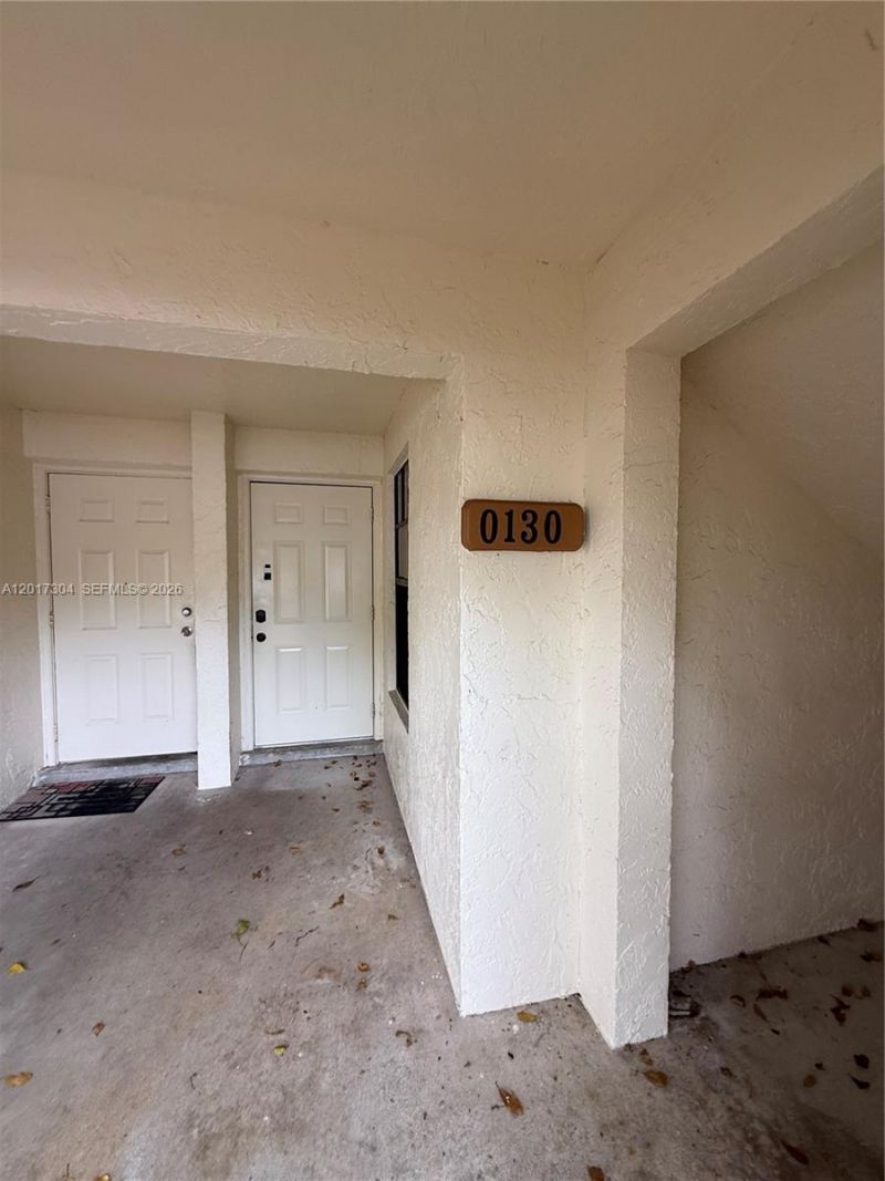 301 Olivewood Pl, Unit O130, Boca Raton, FL 33431 Photo