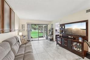 301 Olivewood Pl, Unit O130, Boca Raton, FL 33431 Photo