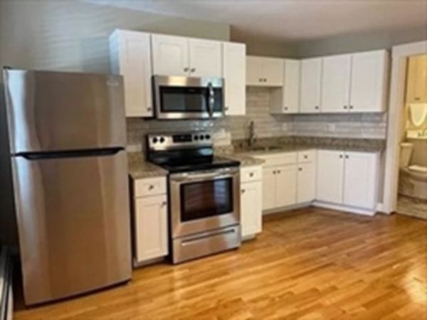 333 Oak Hill Road, Unit 3R, Fitchburg, MA 01420