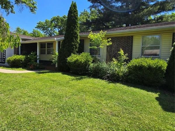 1116 Monaco Lane , St Charles, MO 63303