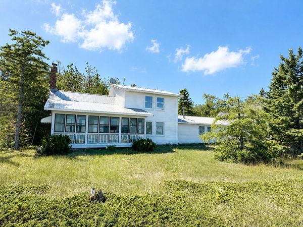 18453 Nipigon Lane, Ocqueoc, MI 49759
