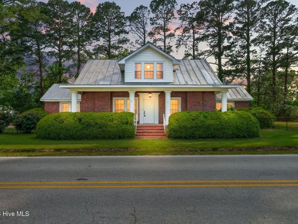 207 W 3rd Street, Princeton, NC 27569