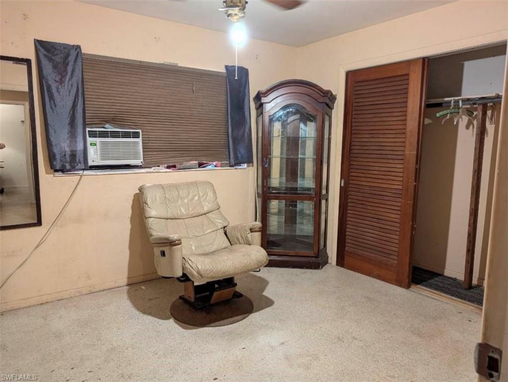 376 Kingston Dr E, Fort Myers, FL 33905 Photo