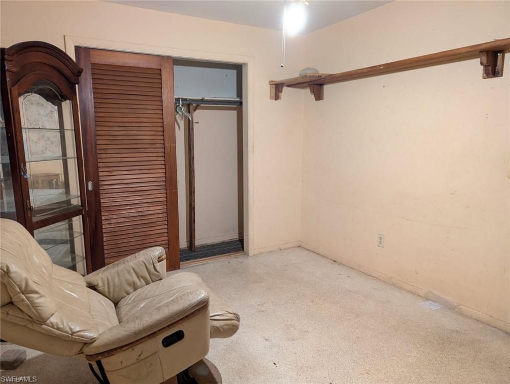 376 Kingston Dr E, Fort Myers, FL 33905 Photo