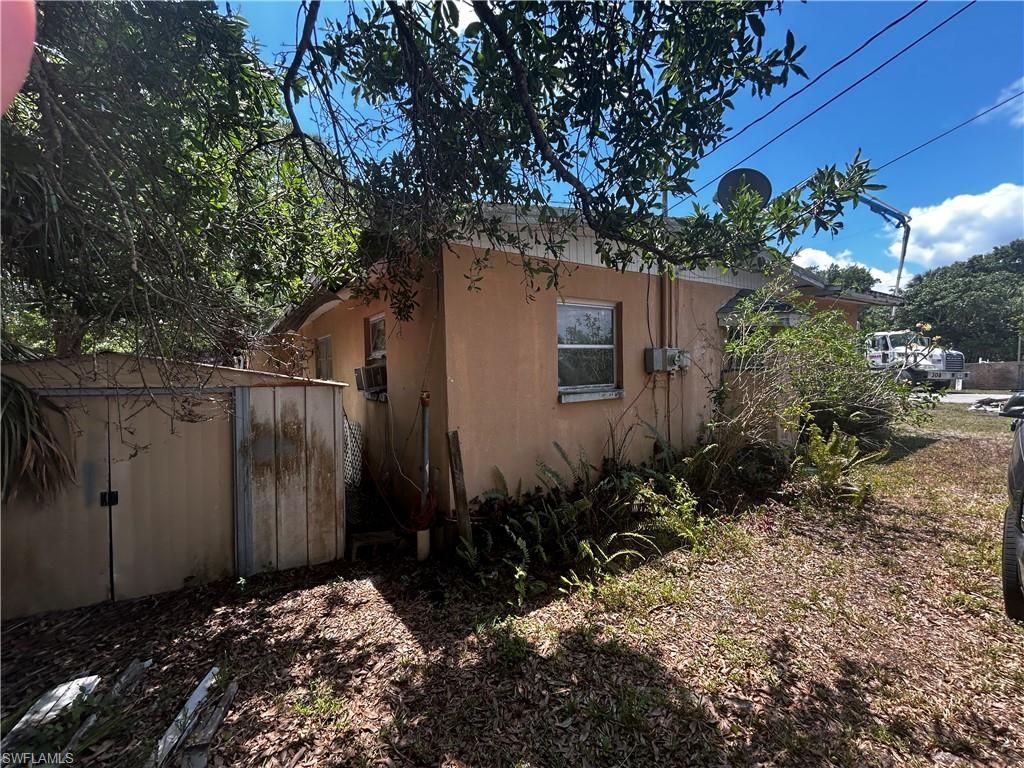 376 Kingston Dr E, Fort Myers, FL 33905 Photo