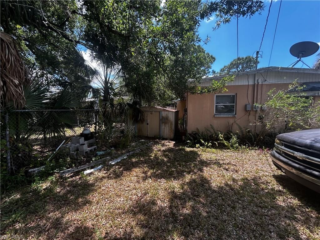 376 Kingston Dr E, Fort Myers, FL 33905 Photo