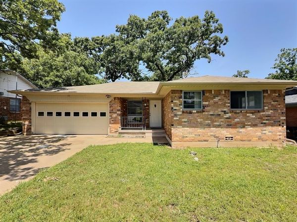 111 Doris Drive, Denison, TX 75021