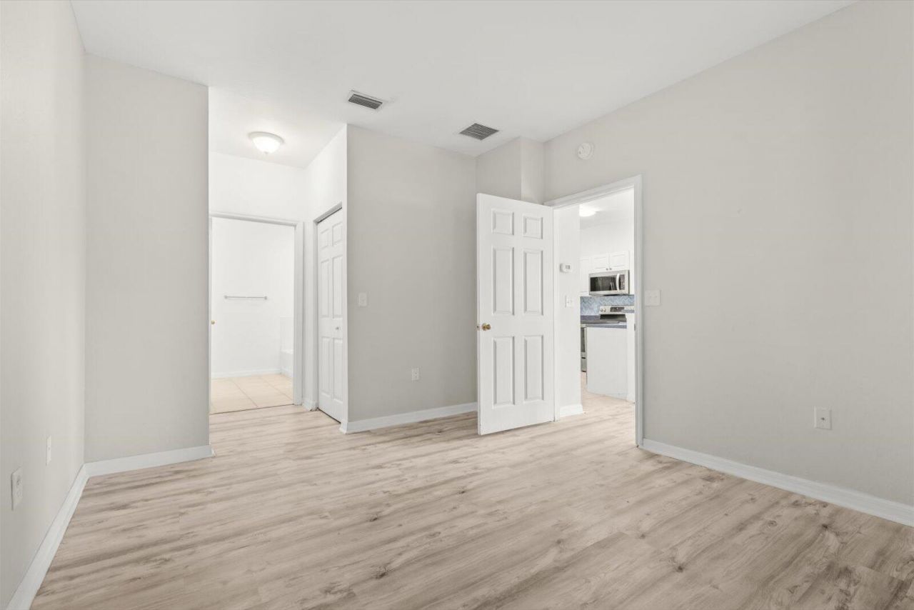 559 SE Prescott Place, Unit 559, Stuart, FL 34994 Photo