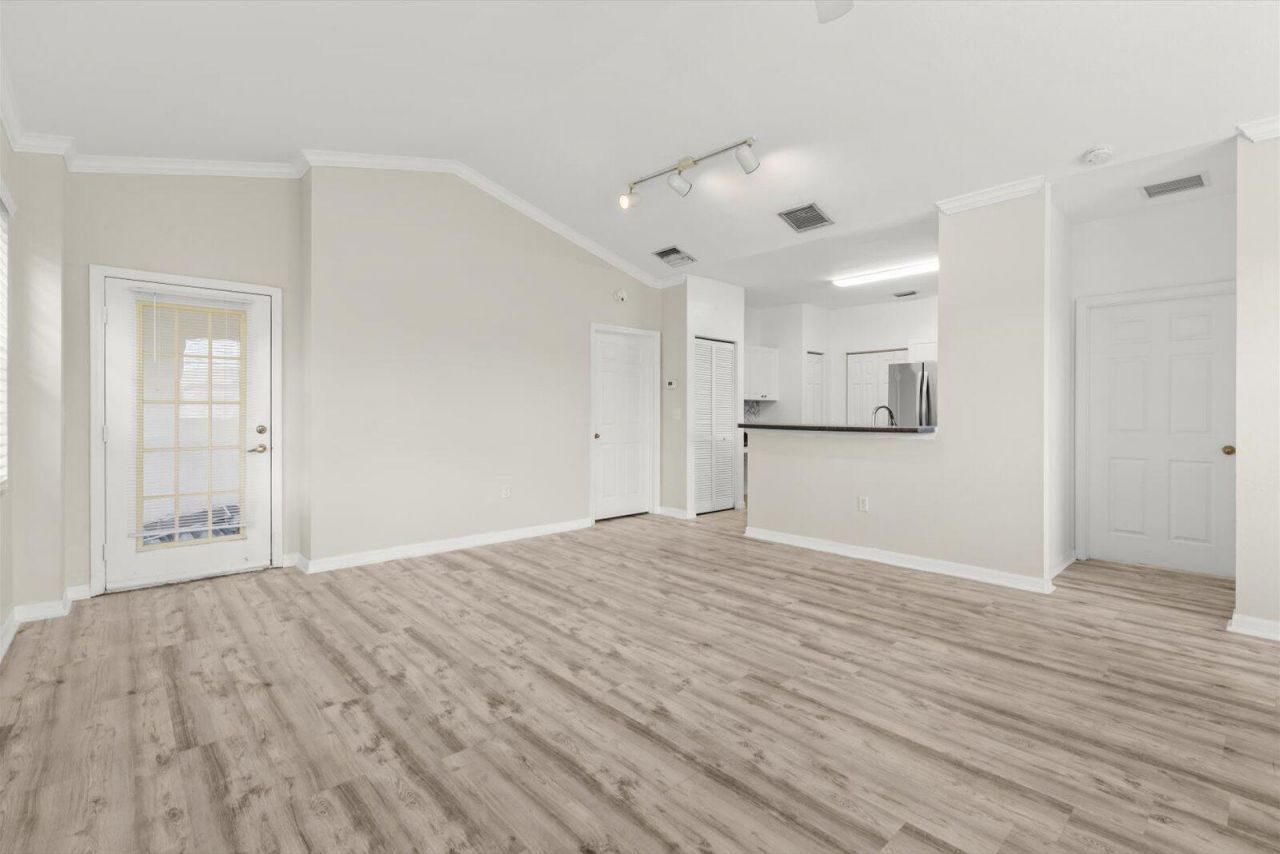559 SE Prescott Place, Unit 559, Stuart, FL 34994 Photo