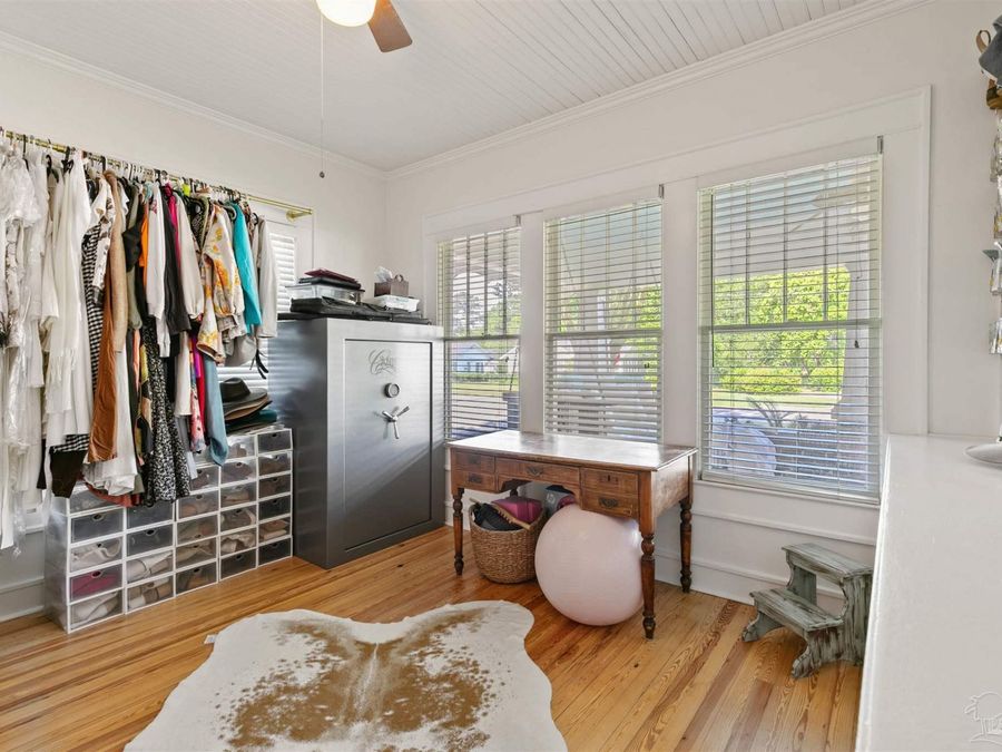 Property Image 44