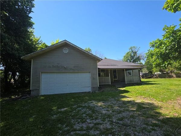 515 E Bungalow Street, Richmond, KS 66080