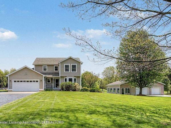 3240 Dietz Road, Williamston, MI 48895