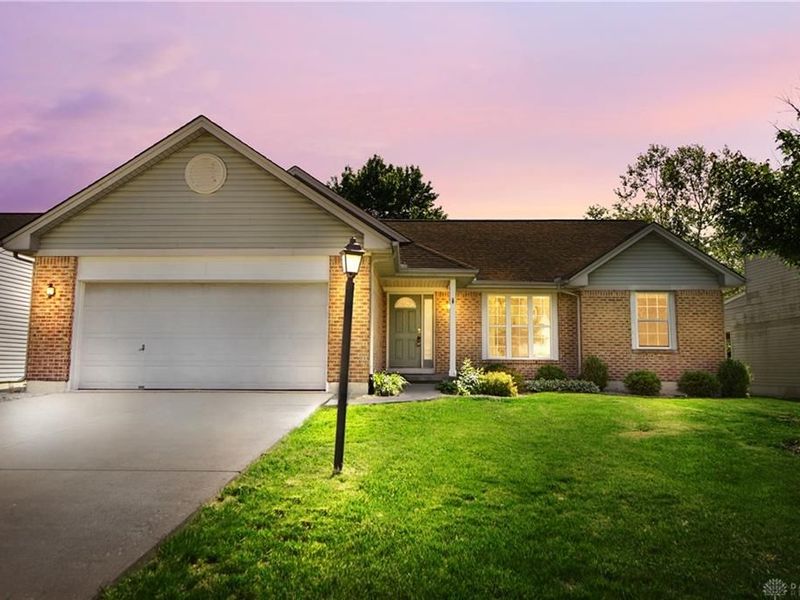 7750 Crystal Lake Lane, Hamilton Township, OH 45039 Photo 1