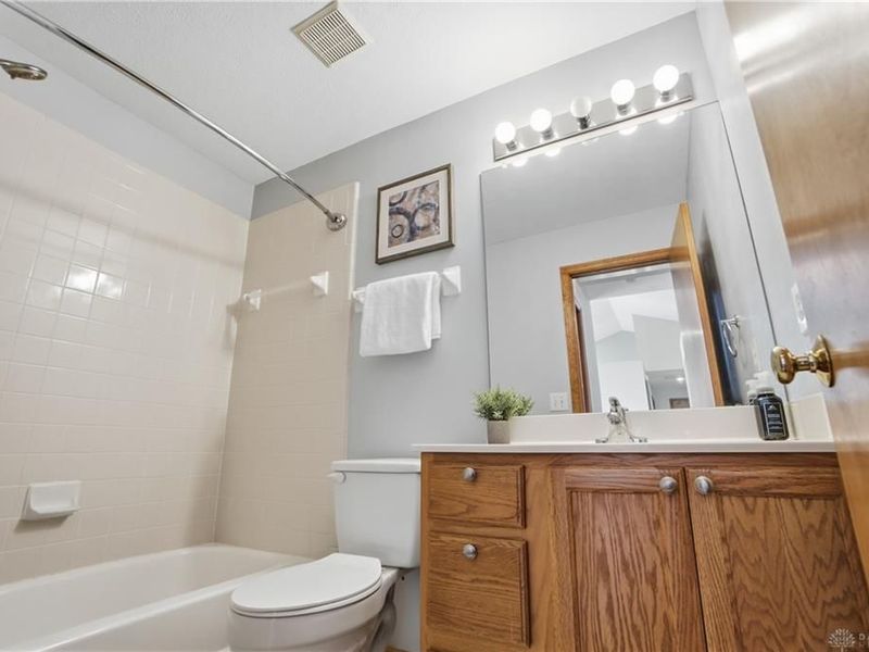 7750 Crystal Lake Lane, Hamilton Township, OH 45039 Photo 24