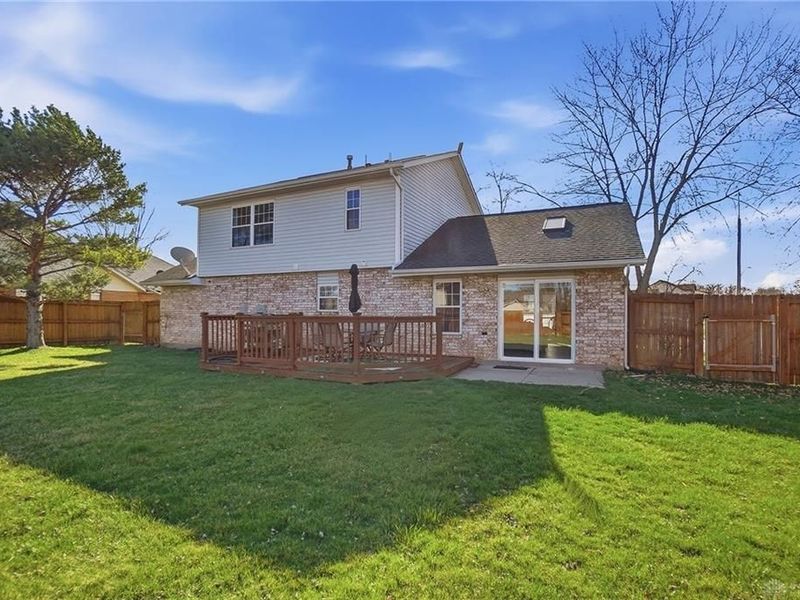 8798 Deer Chase Drive, Huber Heights, OH 45424 Photo 21