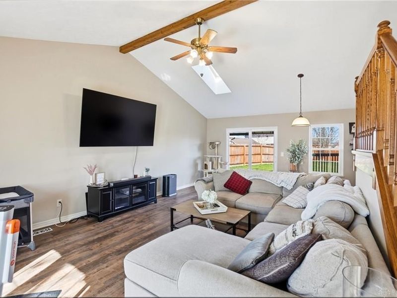 8798 Deer Chase Drive, Huber Heights, OH 45424 Photo 6