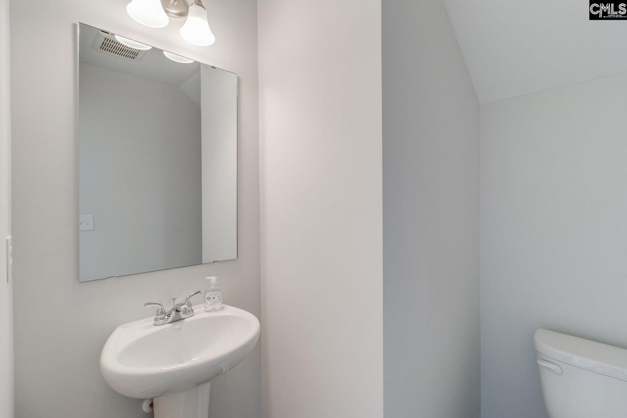 3055 Harborview Drive  Photo 13