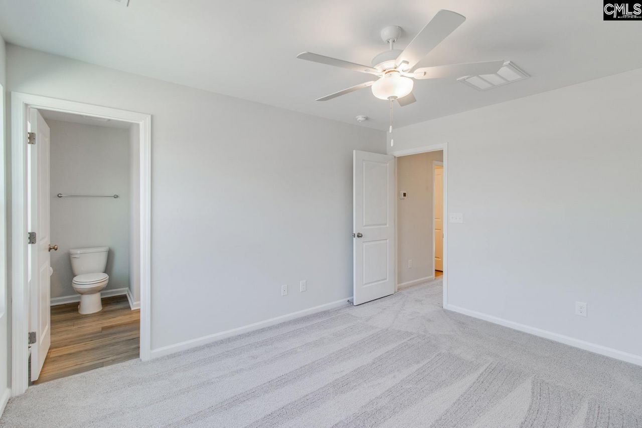 3055 Harborview Drive  Photo 17