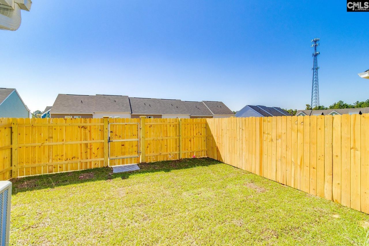 3055 Harborview Drive  Photo 28