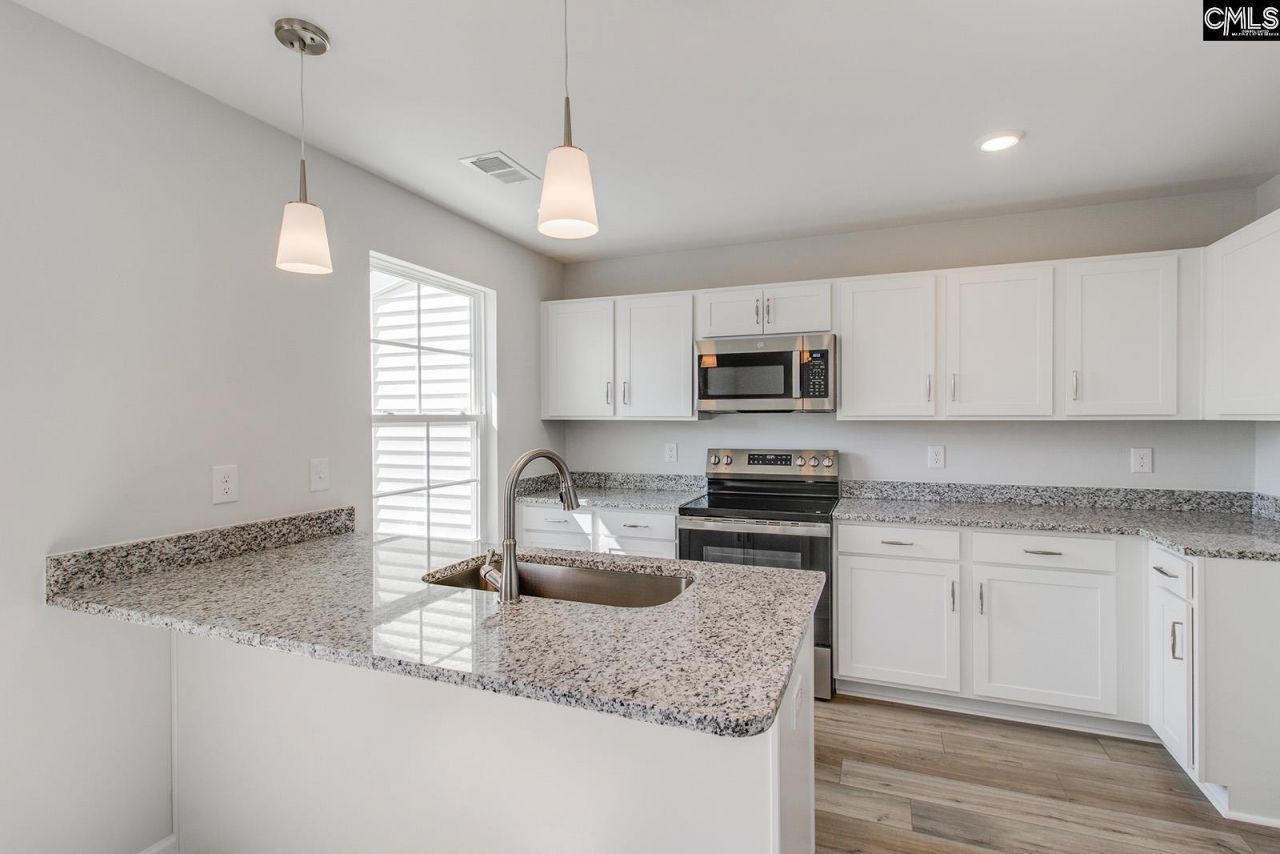 3055 Harborview Drive  Photo 9