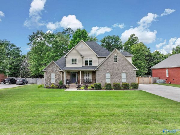 3307 South Point Street SW, Hartselle, AL 35640