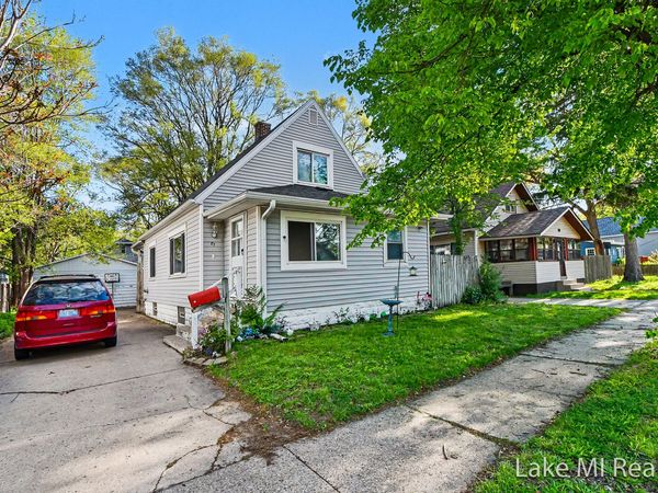 27 Exchange Street SE, Grand Rapids, MI 49548