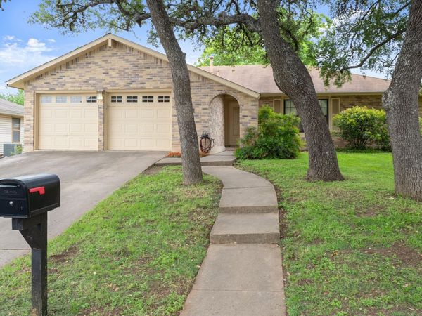 6815 Side Saddle ST, Austin, TX 78745