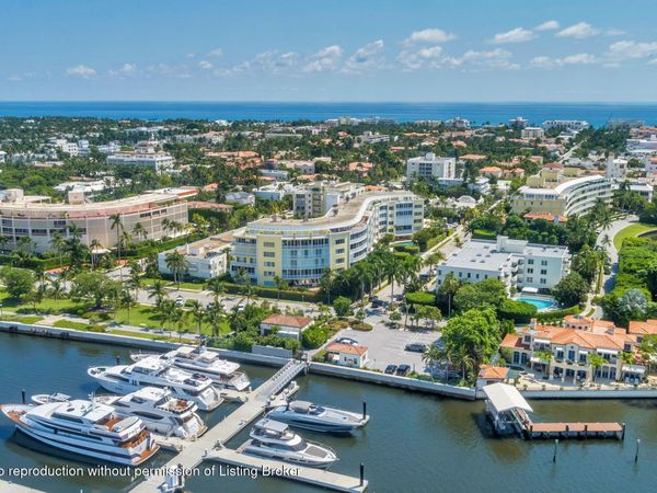 389 S Lake Drive, Unit PHB, Palm Beach, FL 33480