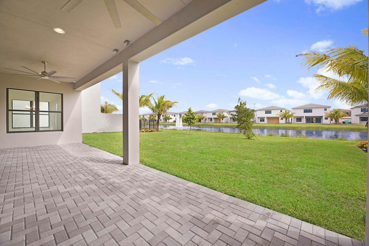 17062 Watersprite Lakes Road, Boca Raton, FL 33496 Photo