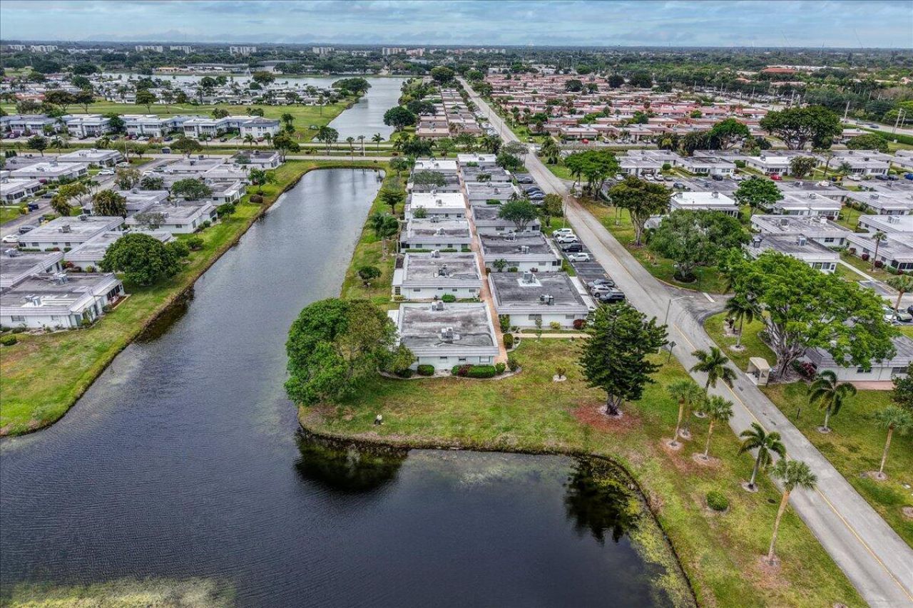 150 Valencia Boulevard, Unit G, Delray Beach, FL 33446 Photo
