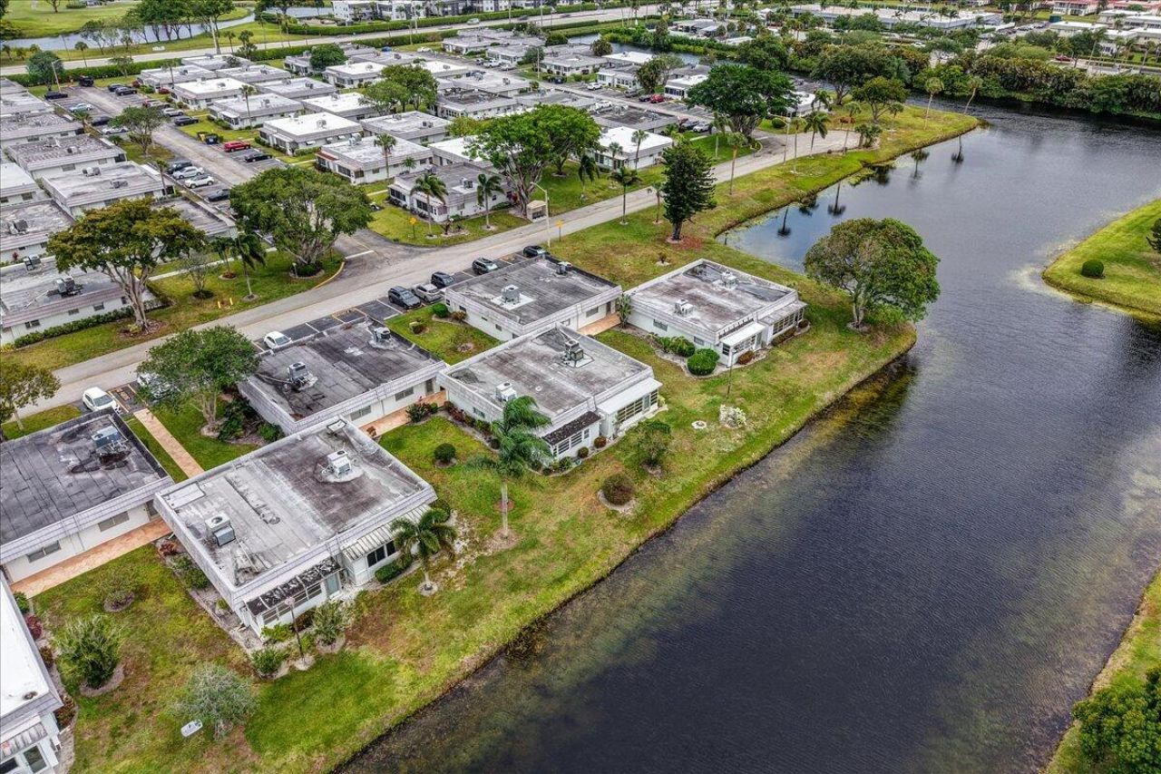 150 Valencia Boulevard, Unit G, Delray Beach, FL 33446 Photo