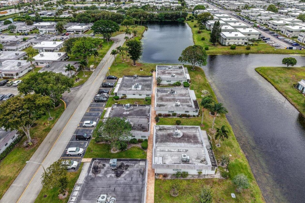 150 Valencia Boulevard, Unit G, Delray Beach, FL 33446 Photo