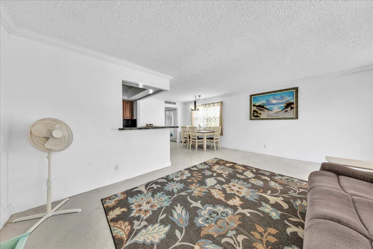 150 Valencia Boulevard, Unit G, Delray Beach, FL 33446 Photo