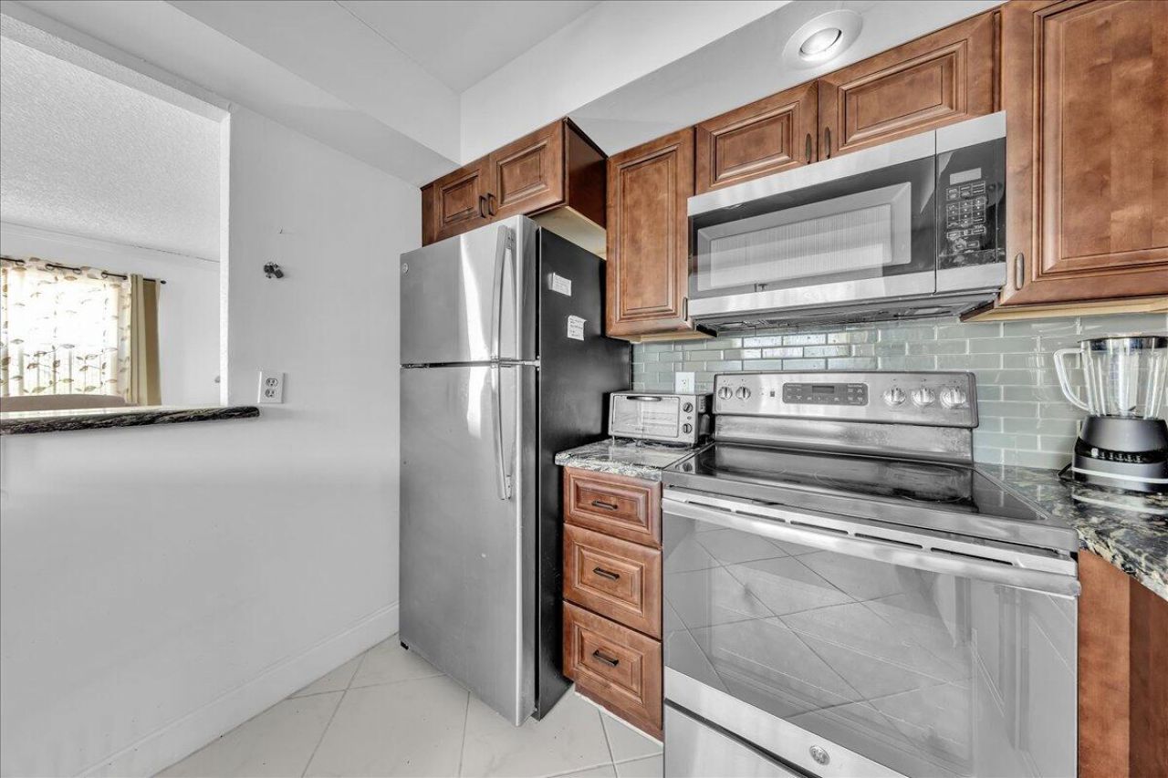 150 Valencia Boulevard, Unit G, Delray Beach, FL 33446 Photo