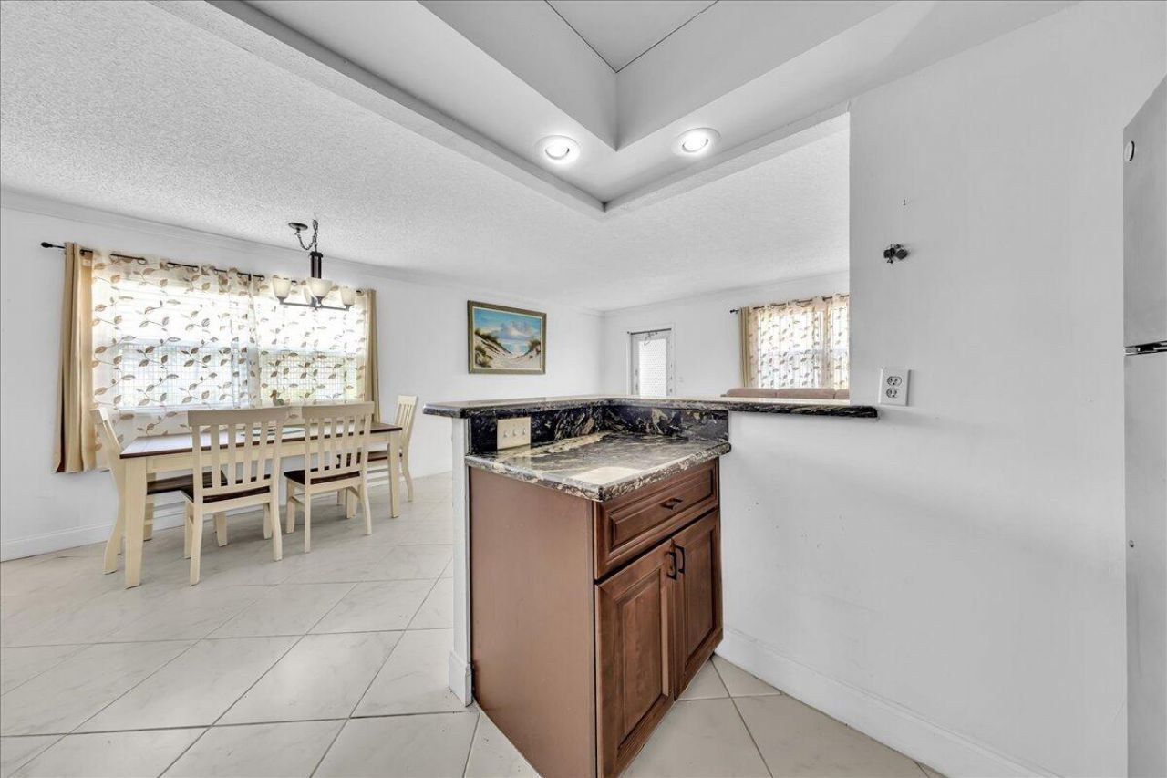 150 Valencia Boulevard, Unit G, Delray Beach, FL 33446 Photo