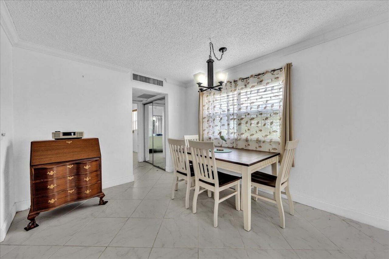 150 Valencia Boulevard, Unit G, Delray Beach, FL 33446 Photo