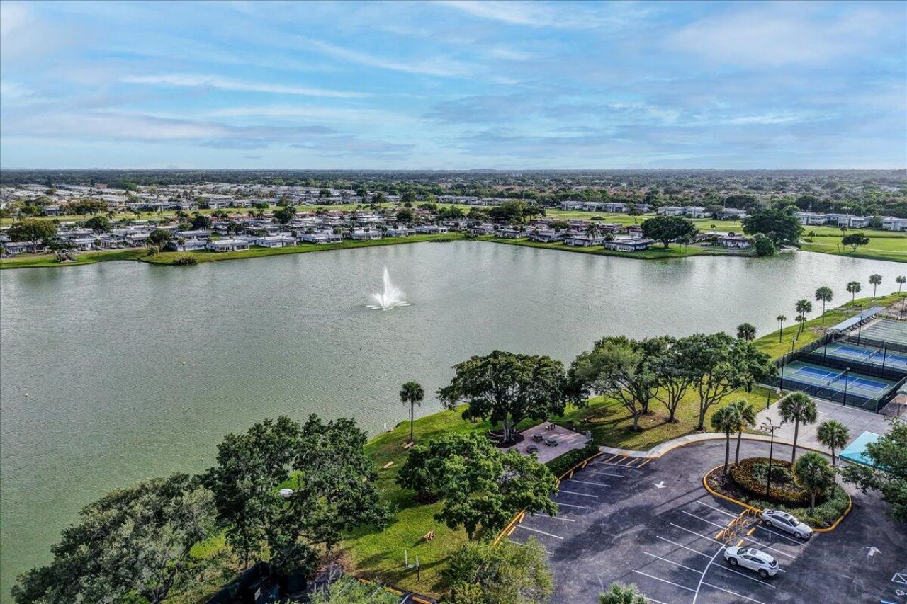 150 Valencia Boulevard, Unit G, Delray Beach, FL 33446 Photo