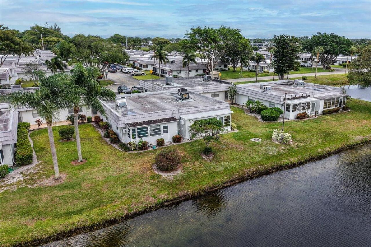 150 Valencia Boulevard, Unit G, Delray Beach, FL 33446 Photo