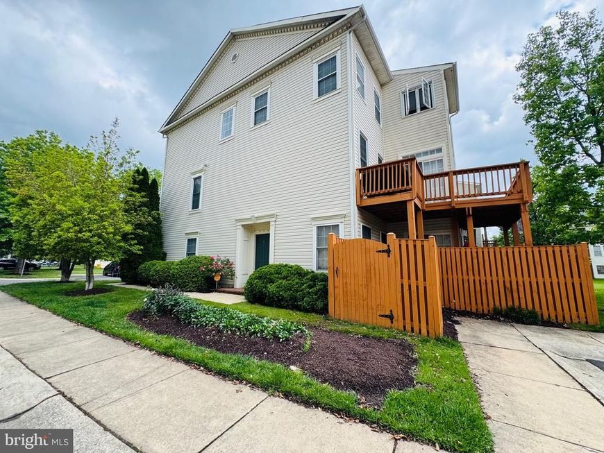 2459 Ogden Square, Gambrills, MD 21054 Main Photo