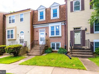 8657 DELLWAY LANE, VIENNA, VA 22180