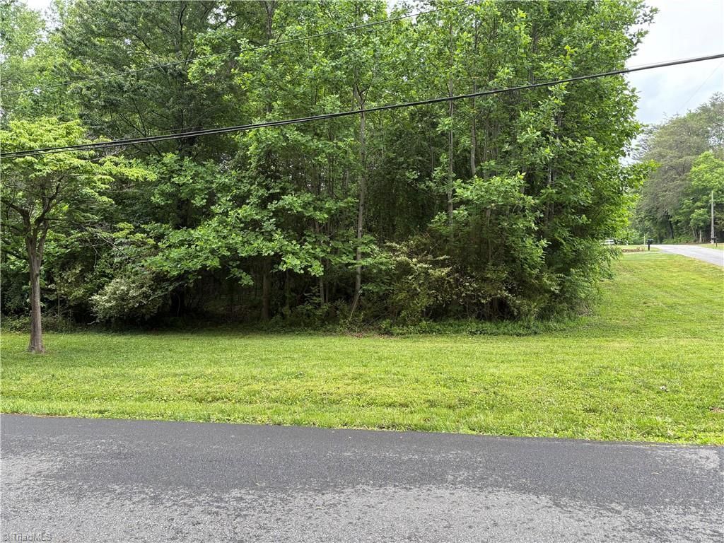 Tbd- 2 Center Street, Jonesville, NC 28642 Main Photo