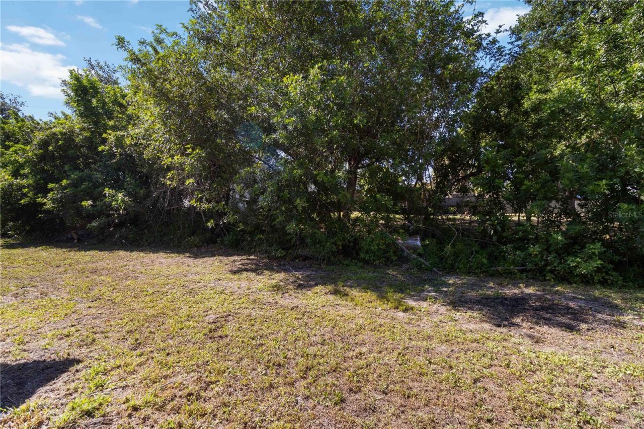 6214 35th Avenue E, Palmetto, FL 34221 Photo