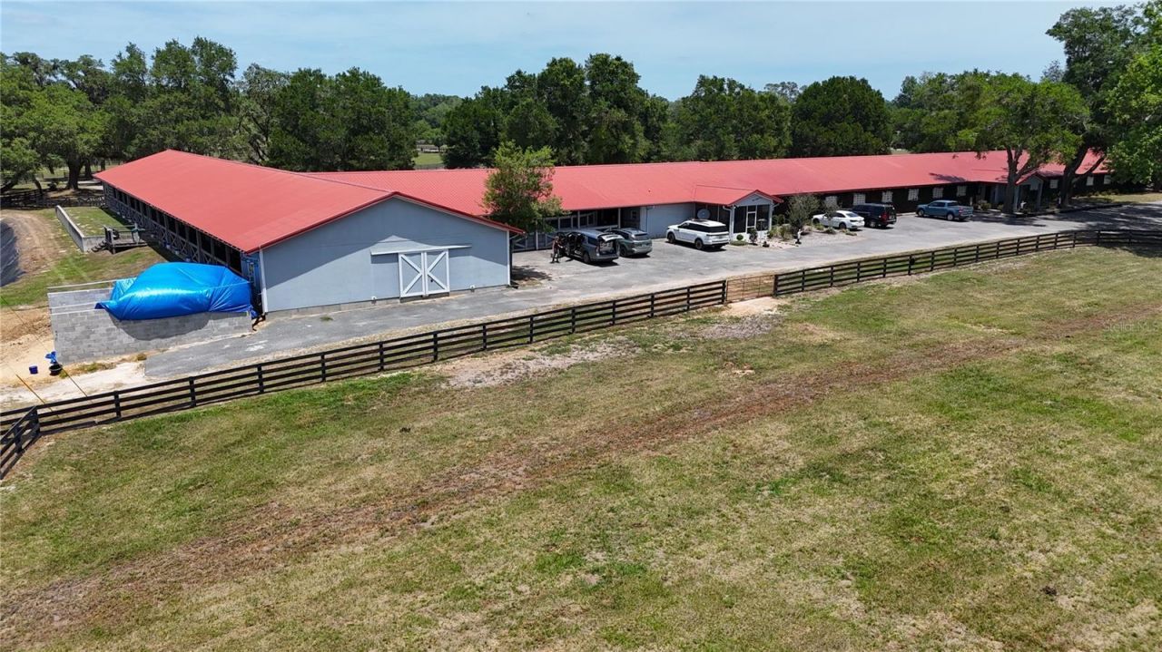 6692 NW 150th Avenue, Morriston, FL 32668 Photo