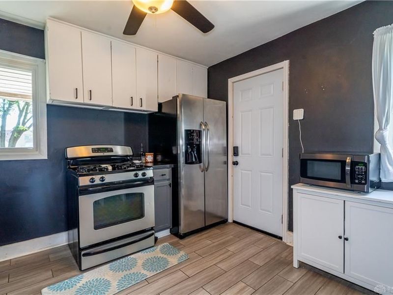 756 Alexander Drive, Dayton, OH 45403 Photo 12