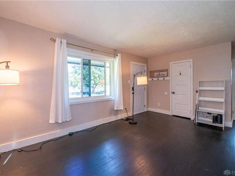 756 Alexander Drive, Dayton, OH 45403 Photo 9