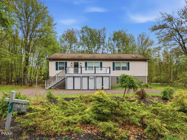 4 Pebble Court , Lake Ariel, PA 18436
