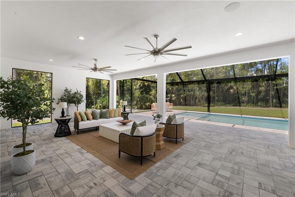 4221 7th Ave Nw, Naples, FL 34119 Photo