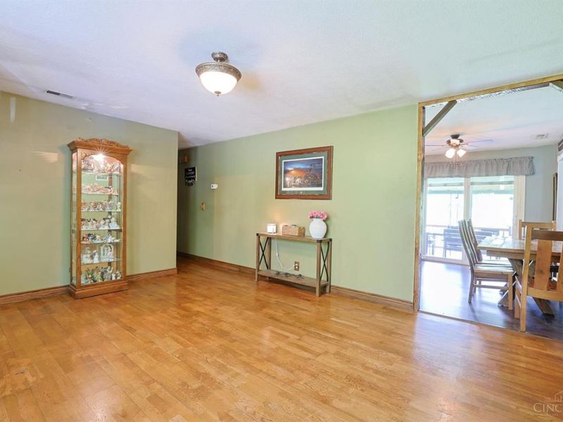 2715 St Rt 232, Bethel, OH 45106 Photo 7