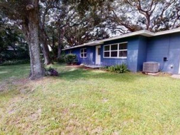 1365 SEMINOLE Road, Atlantic Beach, FL 32233